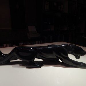 sculpture - black panther - by Austin